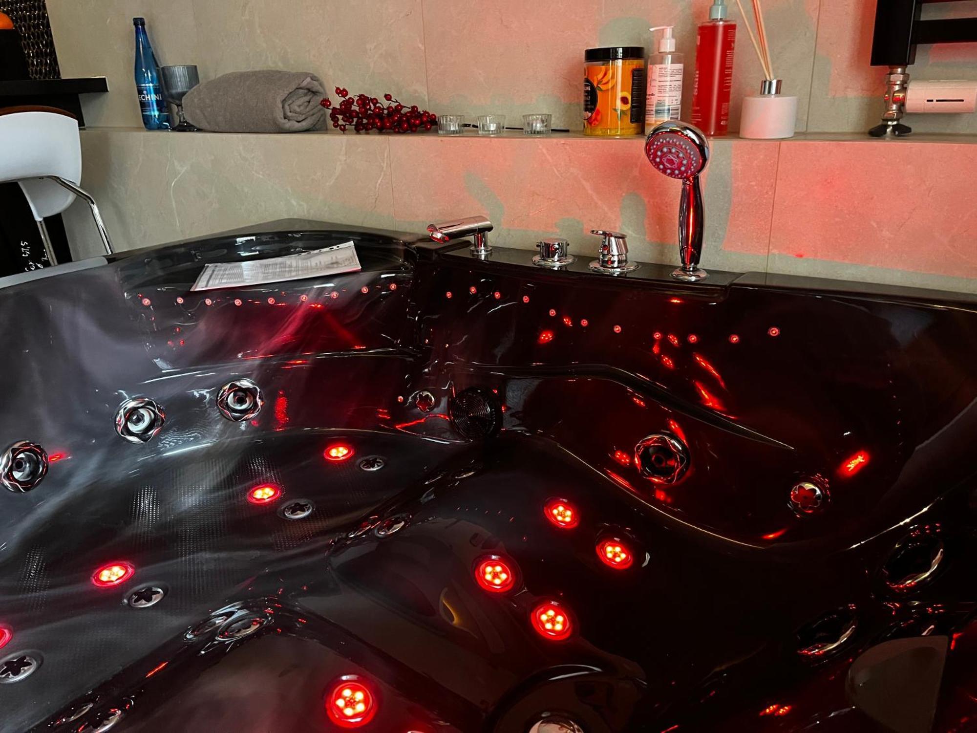 Jacuzzi Rakowicka Top Apartments Краков Экстерьер фото